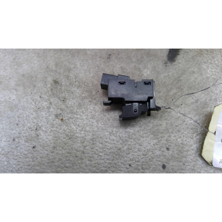 Interrupteur de leve vitre arriere droit LAND ROVER RANGE ROVER 2 EVOQUE