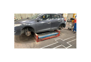 Moteur essuie glace arriere RENAULT MEGANE 3 Photo n°5