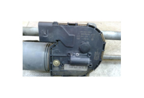 Moteur essuie glace avant VOLKSWAGEN SCIROCCO 3 Photo n°1