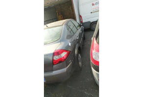 Vitre arriere droit RENAULT MEGANE 2 Photo n°2