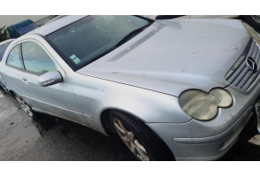 Malle/Hayon arriere MERCEDES CLASSE C 203 COUPE SPORT Photo n°10