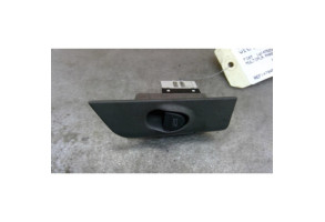 Interrupteur de leve vitre arriere droit FIAT MULTIPLA Photo n°2