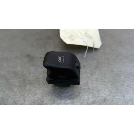 Interrupteur de leve vitre arriere droit AUDI Q5 1