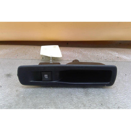 Interrupteur de leve vitre arriere droit RENAULT MEGANE 3