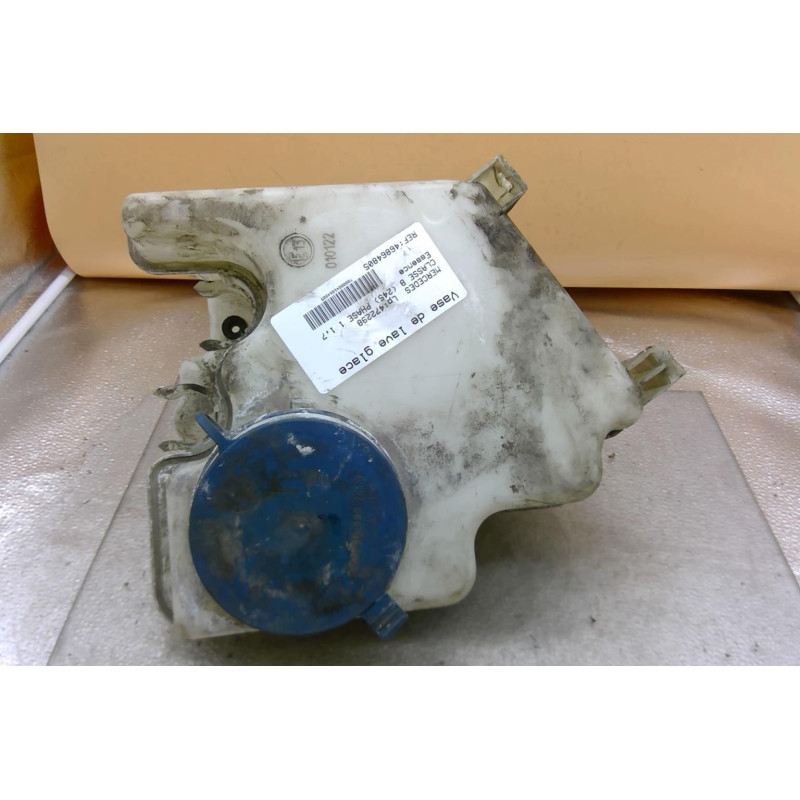 Vase de lave glace MERCEDES CLASSE B 245 Photo n°1