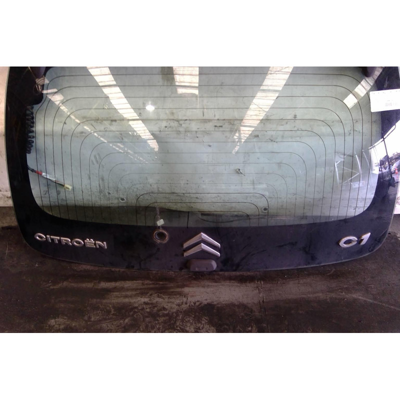 Lunette arriere CITROEN C1 1 Photo n°1