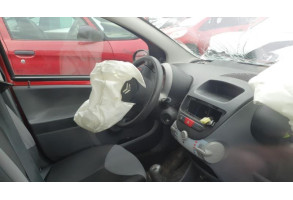 Lunette arriere CITROEN C1 1 Photo n°4