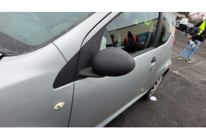 Malle/Hayon arriere PEUGEOT 107 Photo n°8