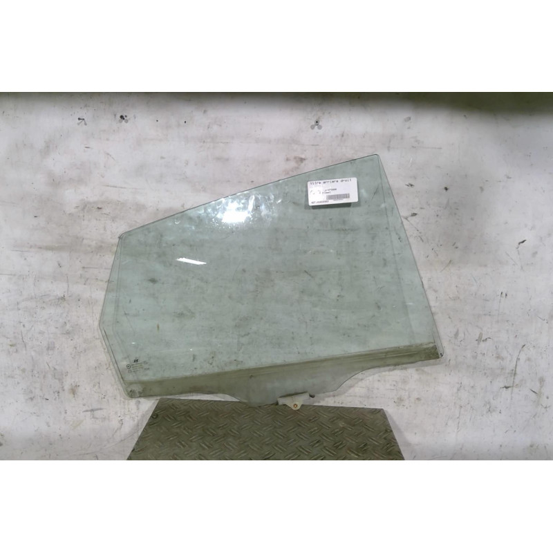 Vitre arriere droit HYUNDAI I 30 1 Photo n°1