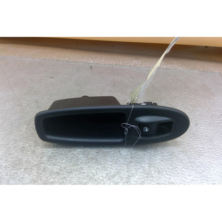 Interrupteur de leve vitre arriere droit FIAT 500L