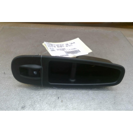 Interrupteur de leve vitre avant droit FIAT 500L