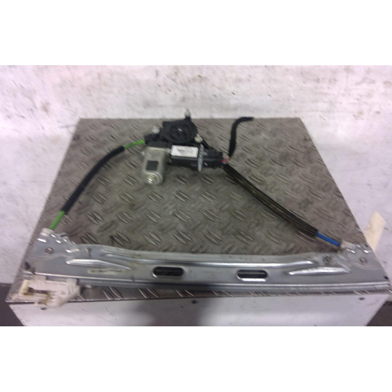Leve vitre electrique arriere gauche FIAT 500L Photo n°1