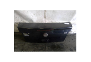 Malle/Hayon arriere VOLKSWAGEN GOLF 4 Photo n°2