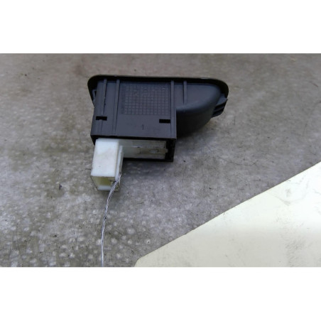 Interrupteur de leve vitre arriere droit SKODA ROOMSTER
