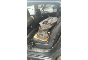 Poignee interieur arriere gauche TOYOTA VERSO Photo n°5