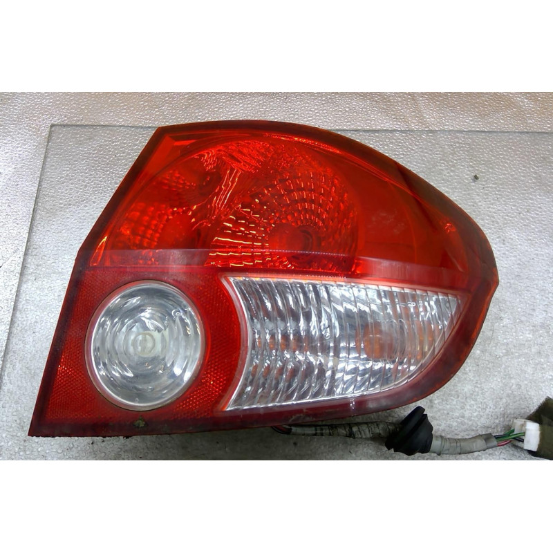 Feu arriere principal droit (feux) HYUNDAI GETZ Photo n°1