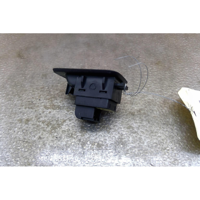 Interrupteur de leve vitre arriere droit AUDI A2 Photo n°1