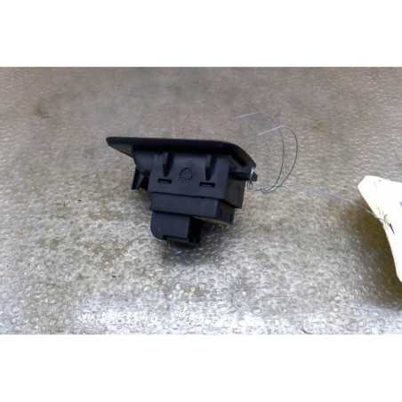 Interrupteur de leve vitre arriere droit AUDI A2