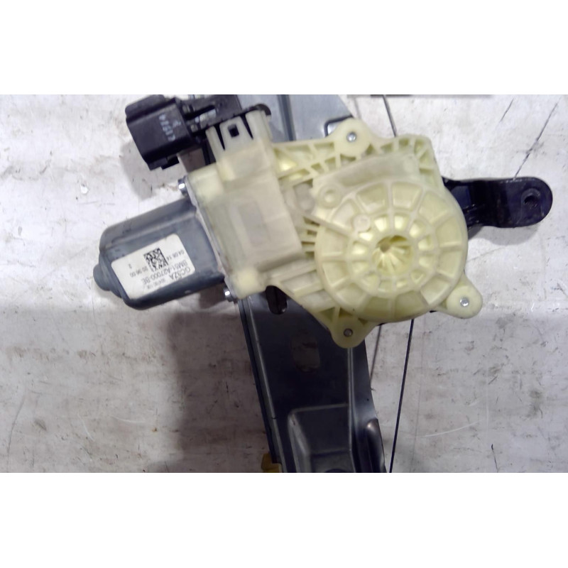 Leve vitre electrique arriere droit FORD FOCUS 3 Photo n°1