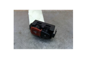 Bouton de warning RENAULT MEGANE 3 Photo n°1