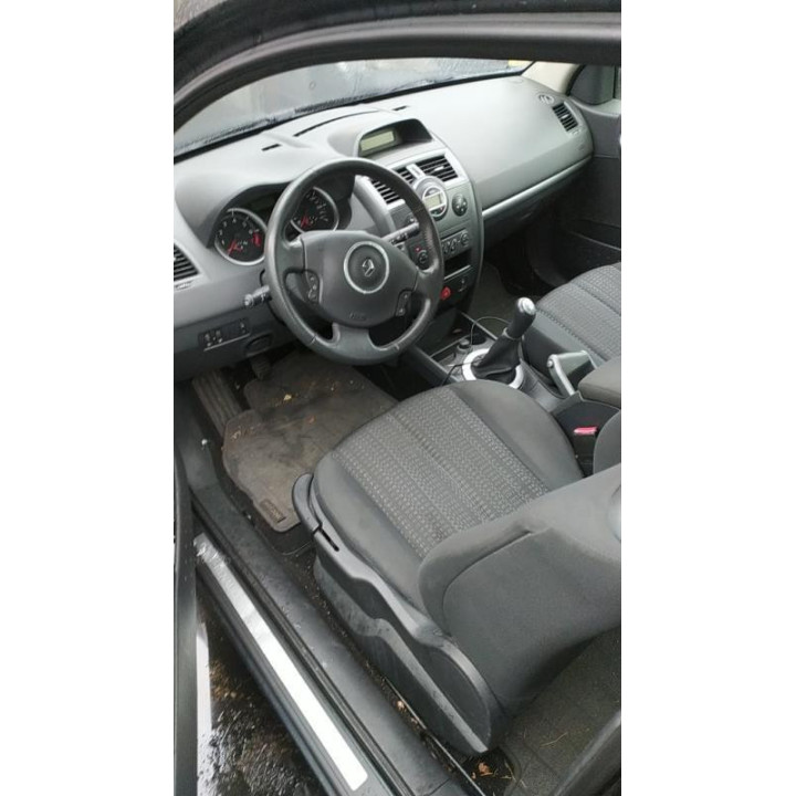 Poignee porte avant gauche RENAULT MEGANE 2 Photo n°4