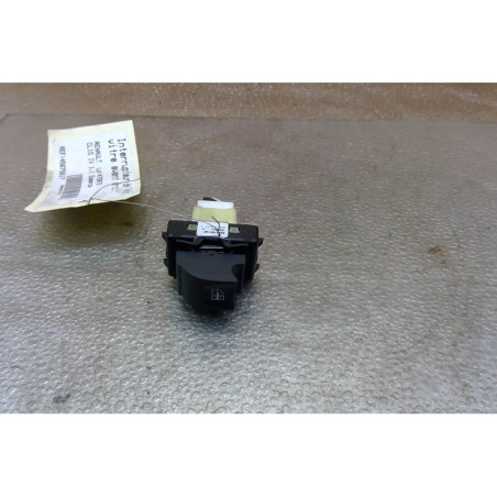 Interrupteur de leve vitre avant droit RENAULT CLIO 4
