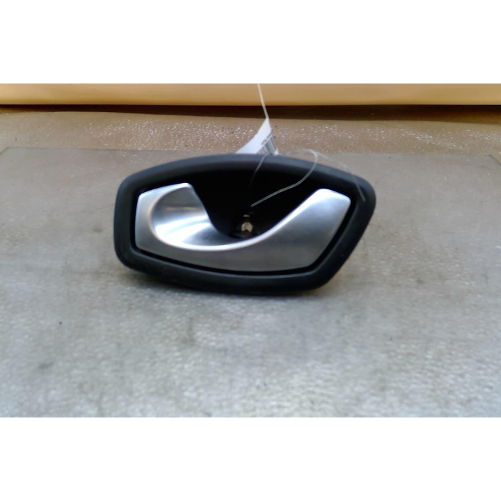 Poignee interieur arriere gauche RENAULT CLIO 4 Photo n°1