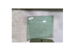 Vitre arriere gauche RENAULT MODUS Photo n°1