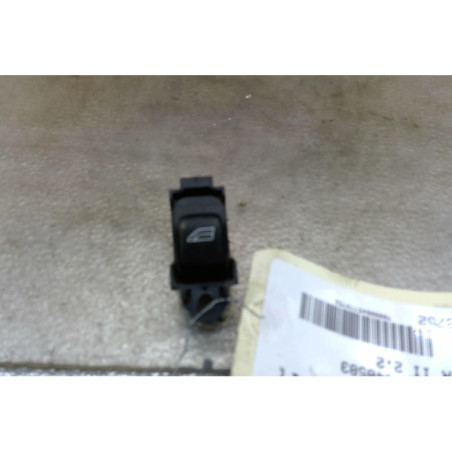 Interrupteur de leve vitre arriere droit LAND ROVER FREELANDER 2