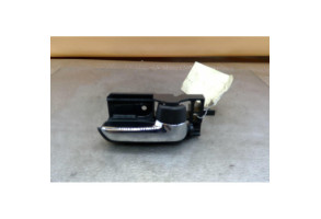 Poignee porte avant droit SUZUKI SWIFT 3 Photo n°1