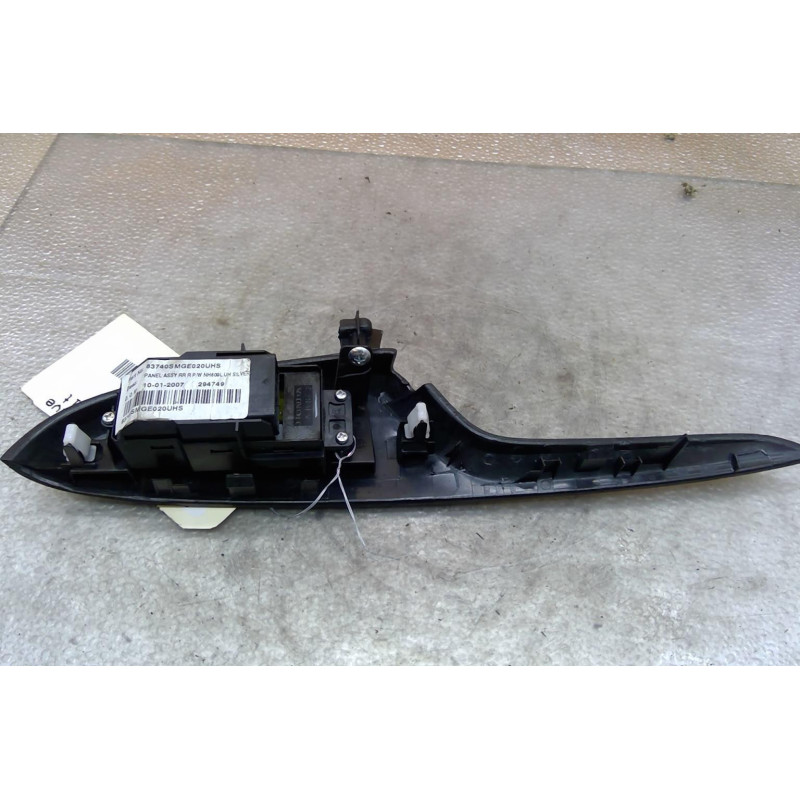 Interrupteur de leve vitre arriere droit HONDA CIVIC 8 Photo n°1