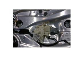 Leve vitre electrique avant droit MERCEDES CLASSE C 204 Photo n°3