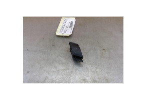 Interrupteur de leve vitre arriere droit SKODA SUPERB 1 Photo n°1