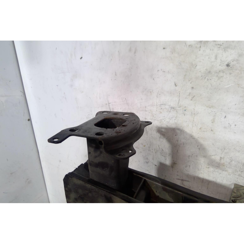 Renfort pare choc avant (traverse) VOLKSWAGEN GOLF 5 Photo n°1