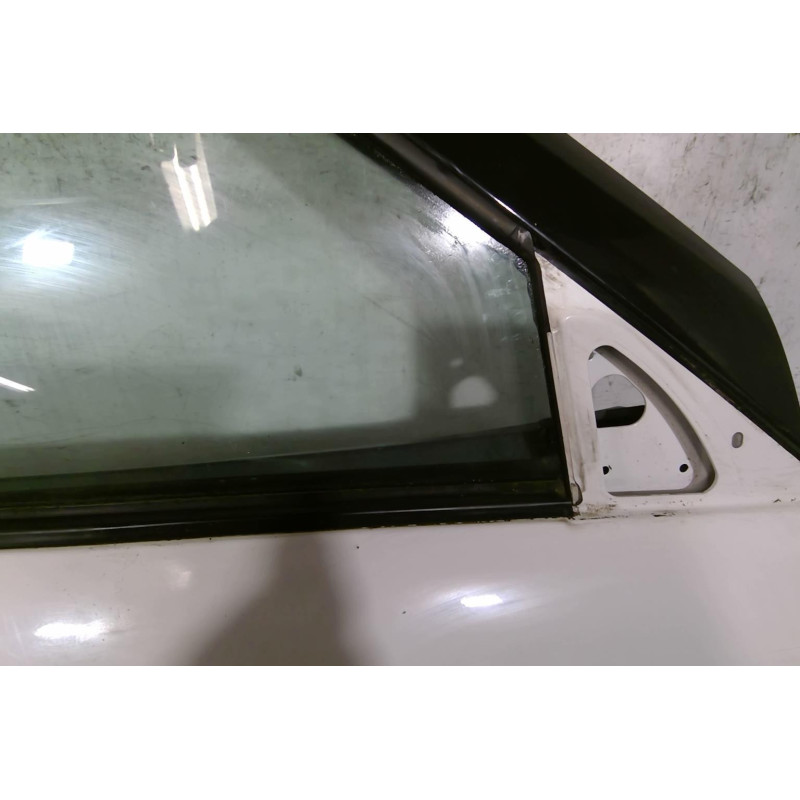 Porte avant droit SUZUKI SWIFT 3 Photo n°1