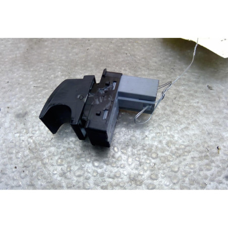 Interrupteur de leve vitre avant droit SEAT IBIZA 4