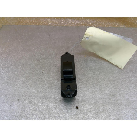 Interrupteur de leve vitre arriere droit PEUGEOT 4007