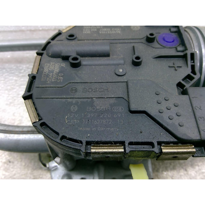 Moteur essuie glace avant VOLKSWAGEN PASSAT 7 Photo n°1