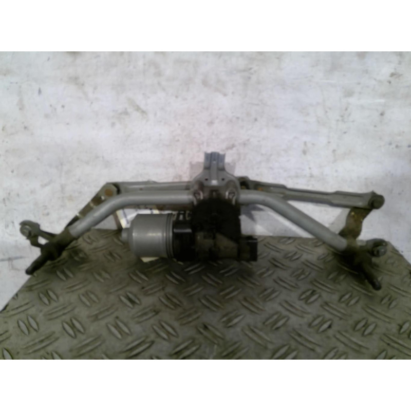 Moteur essuie glace avant PEUGEOT 208 1 Photo n°1