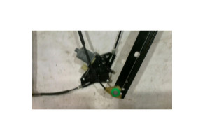 Leve vitre electrique avant gauche SKODA OCTAVIA 3 Photo n°1