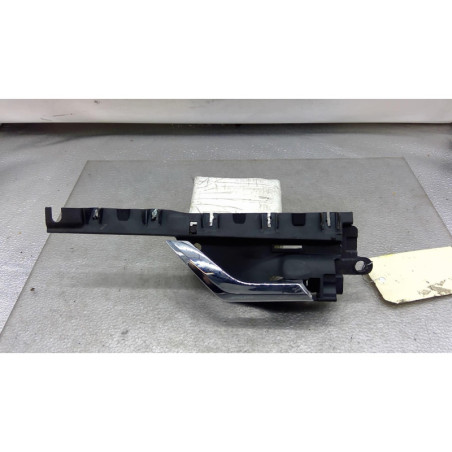 Poignee interieur avant droit SKODA OCTAVIA 3
