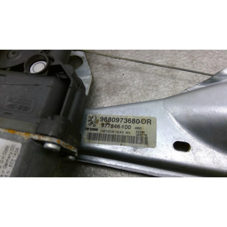 Leve vitre electrique arriere droit PEUGEOT 308 1 SW