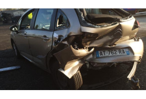 Poignee interieur arriere gauche CITROEN C3 2 Photo n°8