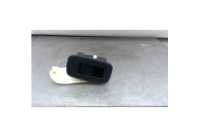 Interrupteur de leve vitre arriere gauche TOYOTA AURIS 1 Photo n°2