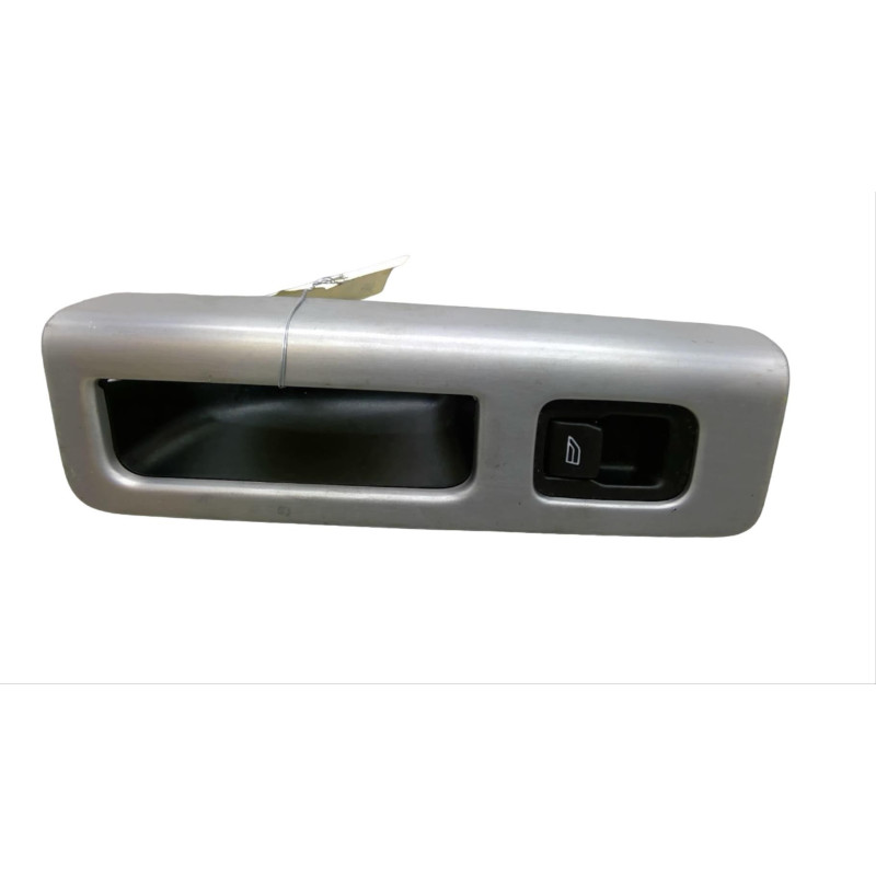 Interrupteur de leve vitre arriere droit VOLVO V 50 Photo n°1