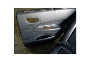 Interieur complet PEUGEOT 5008 1 Photo n°4
