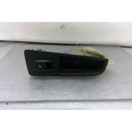 Interrupteur de leve vitre avant droit FIAT BRAVO 2