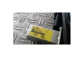 Leve vitre electrique avant droit FIAT PUNTO EVO 3 Photo n°3