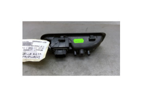 Interrupteur de leve vitre arriere gauche RENAULT CLIO 3 Photo n°2