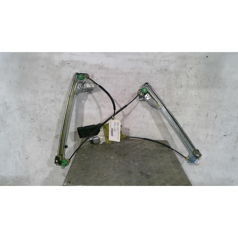 Leve vitre electrique avant droit RENAULT LATITUDE Photo n°1